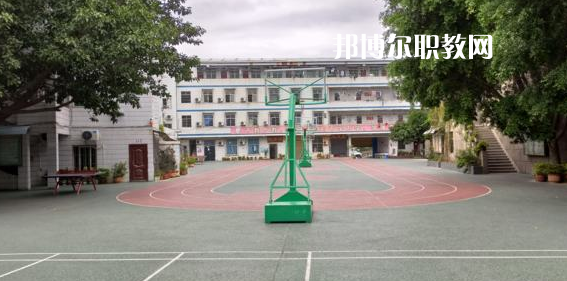 攀枝花商貿(mào)電子職業(yè)技術(shù)學(xué)校2022年學(xué)費、收費多少