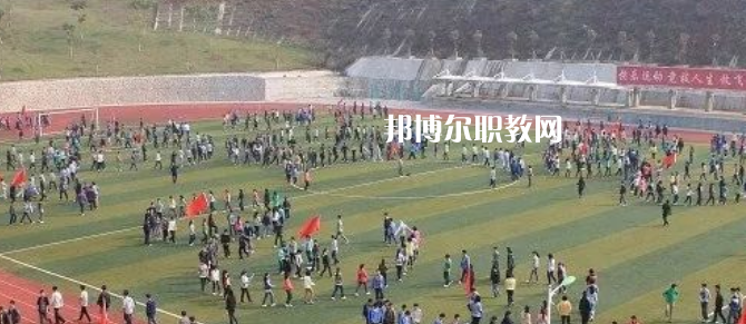 綿陽(yáng)職業(yè)技術(shù)學(xué)院中專部怎么樣、好不好