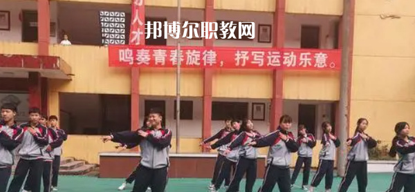 瀘州市天樺職業(yè)技術(shù)學(xué)校2022年報名條件、招生要求、招生對象