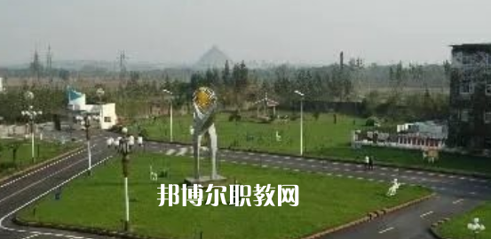 山東煤炭衛(wèi)生學(xué)校2022年報(bào)名條件、招生要求、招生對象