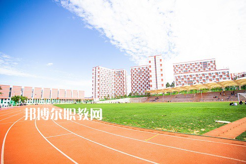 云南醫(yī)藥健康職業(yè)學(xué)院2022年報(bào)名條件、招生要求、招生對(duì)象