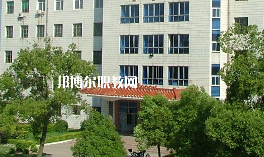 武漢黃陂職業(yè)技術(shù)學(xué)校2022年報(bào)名條件、招生要求、招生對(duì)象