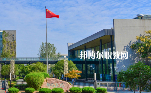 武漢藝術(shù)學(xué)校2022年報名條件、招生要求、招生對象