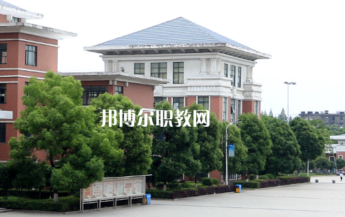 荊州機(jī)械電子工業(yè)學(xué)校2022年怎么樣、好不好