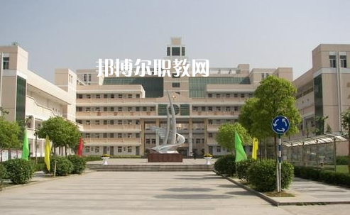 荊州職業(yè)教育中心2022年報(bào)名條件、招生要求、招生對(duì)象