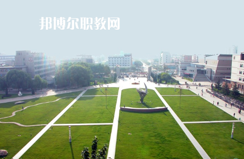 潛江職教中心2022年怎么樣、好不好