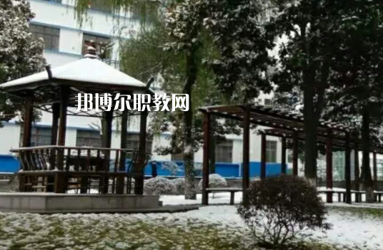 湖北十堰職業(yè)技術(shù)集團(tuán)學(xué)校2022年怎么樣、好不好