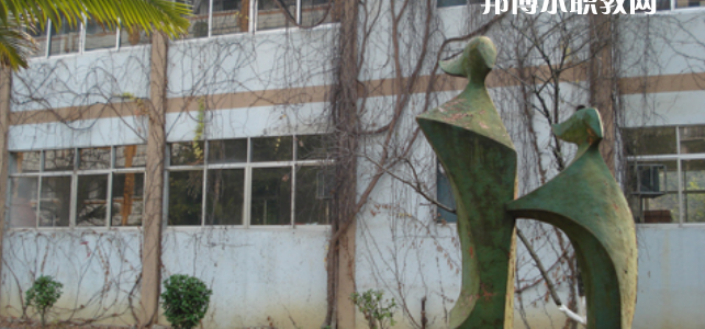 廣西工藝美術學校2022年報名條件、招生要求、招生對象