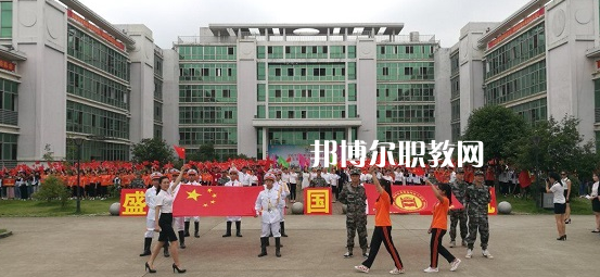 廣西科技商貿(mào)高級(jí)技工學(xué)校2022年報(bào)名條件、招生要求、招生對(duì)象