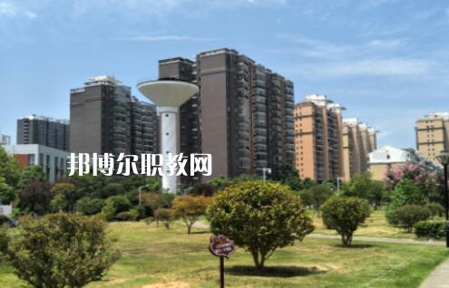 長(zhǎng)沙博雅衛(wèi)生中等專(zhuān)業(yè)學(xué)校