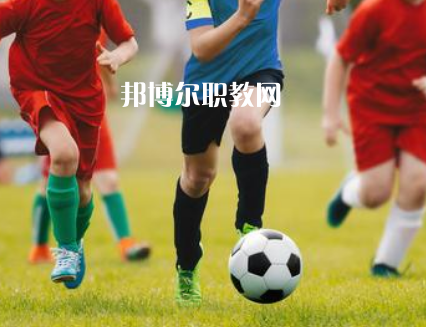 福建2023年上高中好還是讀中專(zhuān)學(xué)校好