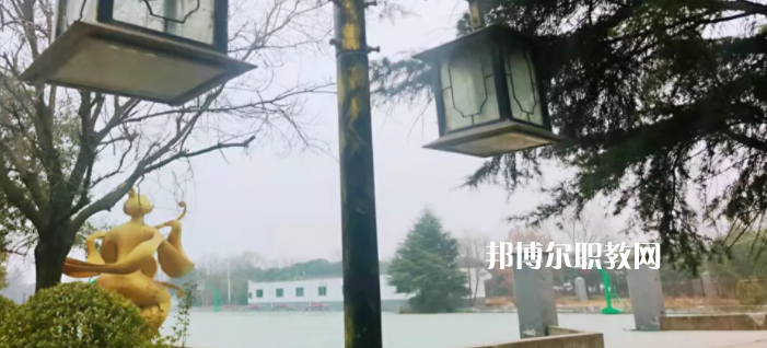 西安商貿(mào)科技技術(shù)學(xué)校2023年怎么樣、好不好
