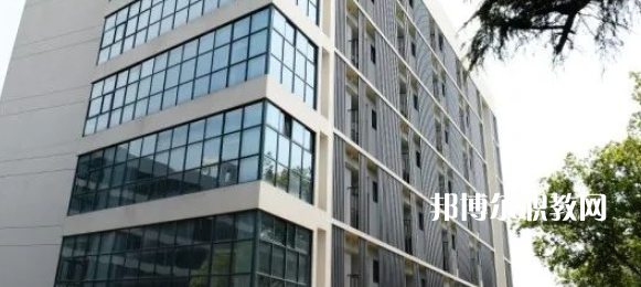 2023浙江商貿(mào)學(xué)校招生計(jì)劃 招生人數(shù)是多少(附要求、條件、對象)