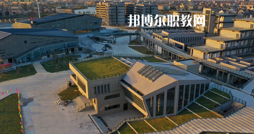 臺州第一技師學(xué)院地址在哪里，哪個地區(qū)，哪個城市?