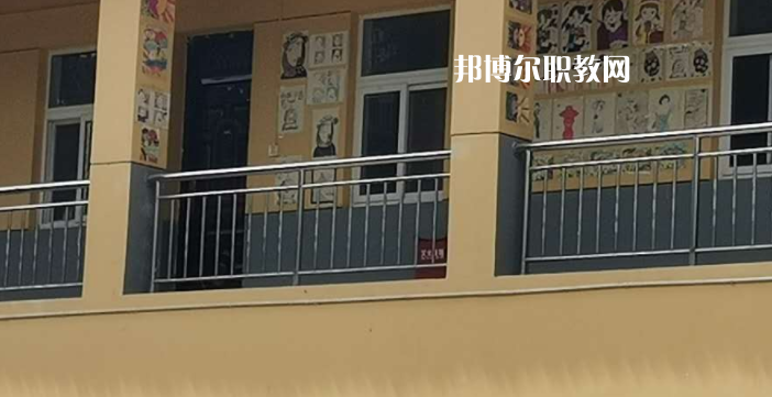 楊凌師范學(xué)校地址在哪里，哪個地區(qū)，哪個城市?