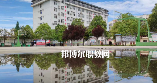 2023陜西漢江技工學(xué)校招生計(jì)劃 招生人數(shù)是多少(附要求、條件、對(duì)象)