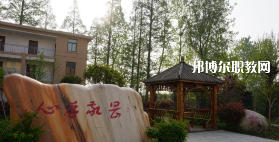 陜西省機(jī)械高級(jí)技工學(xué)校地址，乘車路線