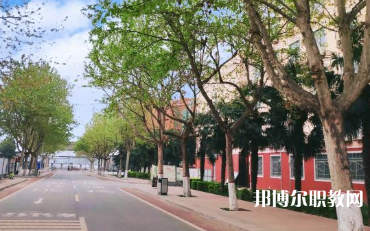 2023西安外事技工學(xué)校招生計(jì)劃 招生人數(shù)是多少(附要求、條件、對(duì)象)