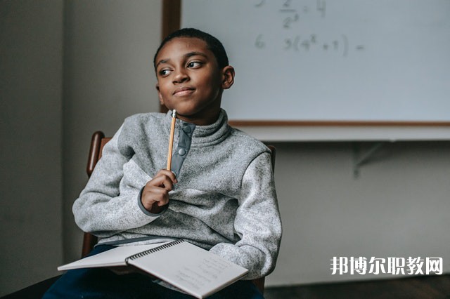 金沙第二職業(yè)技術(shù)高級中學(xué)有哪些招生專業(yè)(2023年) 金沙第二職業(yè)技術(shù)高級中學(xué)有哪些招生專業(yè)(2023年)