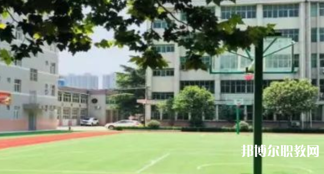 西安澤秦技工學(xué)校地址，乘車(chē)路線