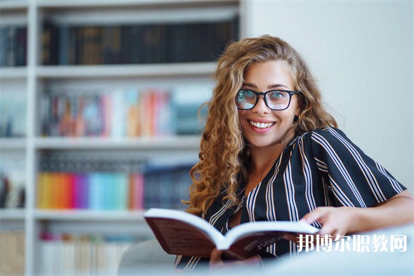 桂林較好的職業(yè)學(xué)校 桂林職業(yè)學(xué)校排名前六 桂林較好的職業(yè)學(xué)校 桂林職業(yè)學(xué)校排名前六