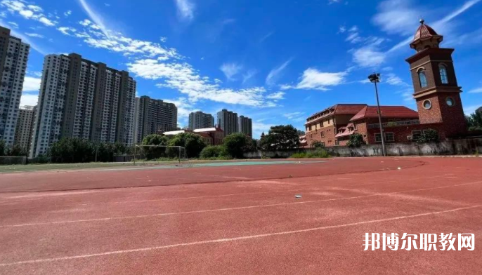 秦皇島市外事旅游職業(yè)學校怎么樣、好不好