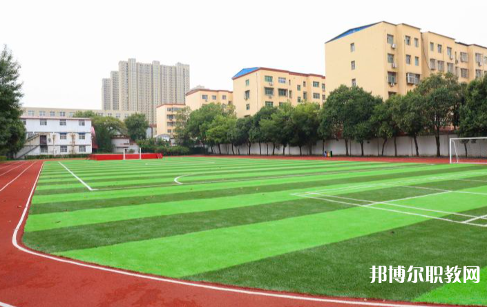 鄭州新華中等專業(yè)學校怎么樣、好不好