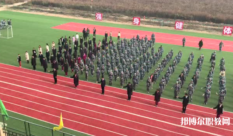 2023鄭州航空港經(jīng)濟綜合實驗區(qū)華德中等專業(yè)學(xué)校招生計劃 招生人數(shù)是多少(附要求、條件、對象)