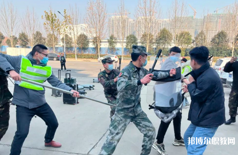 許昌北方電子科技學校網(wǎng)站網(wǎng)址主頁