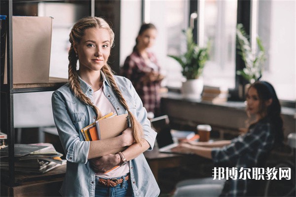 湖北哪里的技工學校能讀電子商務(wù)專業(yè)