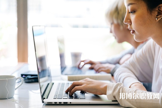 湖北哪里的技工學(xué)校能讀鐵路工程測(cè)量專(zhuān)業(yè)