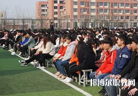 皖北經(jīng)濟(jì)技術(shù)學(xué)校2024年報(bào)名條件、招生要求、招生對(duì)象