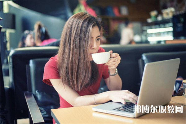 湖南哪里的技工學校能讀數(shù)控加工專業(yè)