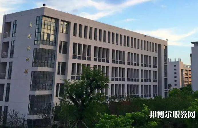 肇慶公路技工學(xué)校2023年招生錄取分?jǐn)?shù)線(2024參考)