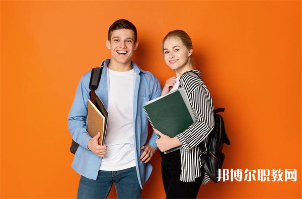 湖南哪里的中職學(xué)校能讀華泰家私設(shè)計與制造專業(yè)