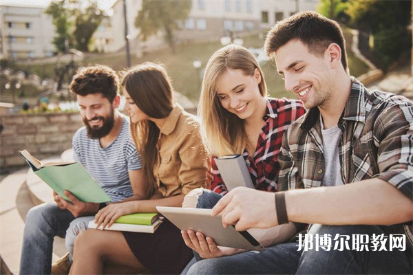 廣東哪里的中職學(xué)校能讀酒店管理專(zhuān)業(yè) 廣東哪里的中職學(xué)校能讀酒店管理專(zhuān)業(yè)