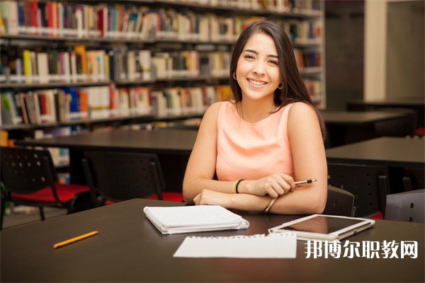 廣東哪里的職業(yè)學(xué)校能讀工業(yè)設(shè)計(jì)專(zhuān)業(yè)