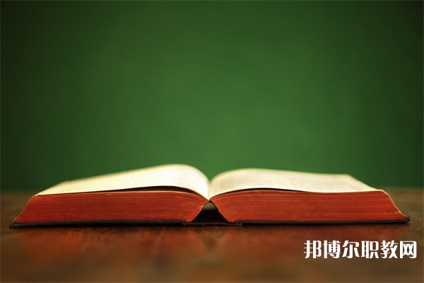 廣西哪里的中職學校能讀珠寶首飾鑒定與營銷專業(yè)