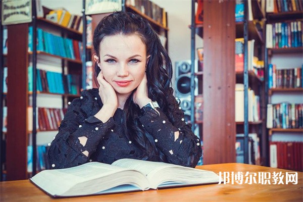 廣西哪里的中職學校能讀汽車制造與裝配技術(shù)專業(yè)