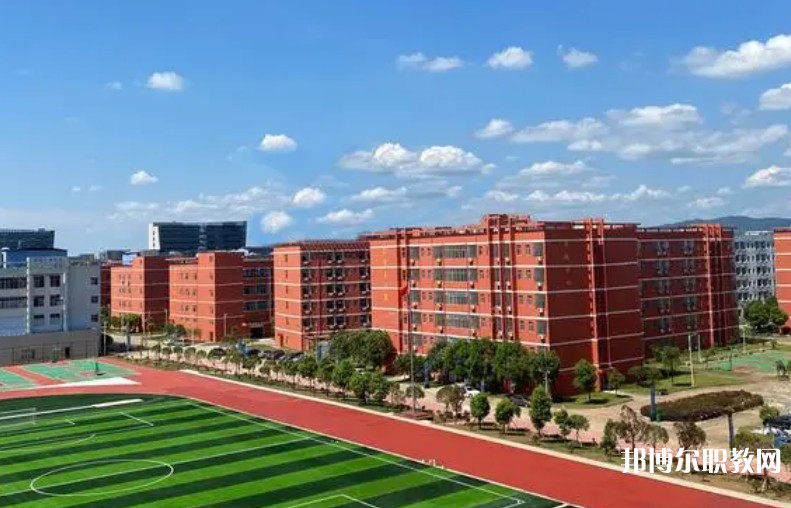 鷹潭市高級(jí)技工學(xué)校怎么樣、好不好