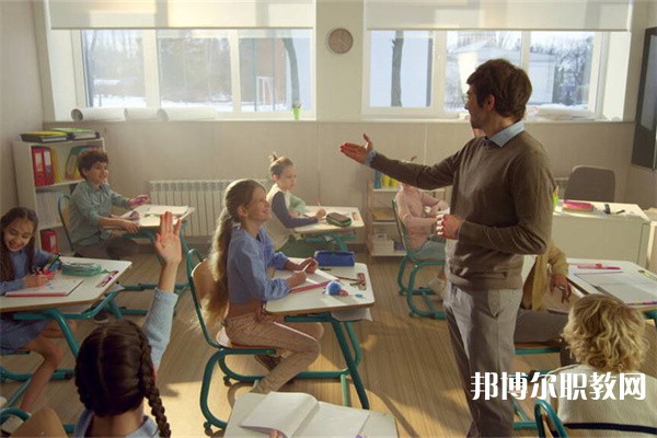 廣西哪里的職教中心能讀中醫(yī)康復(fù)保健專業(yè) 廣西哪里的職教中心能讀中醫(yī)康復(fù)保健專業(yè)