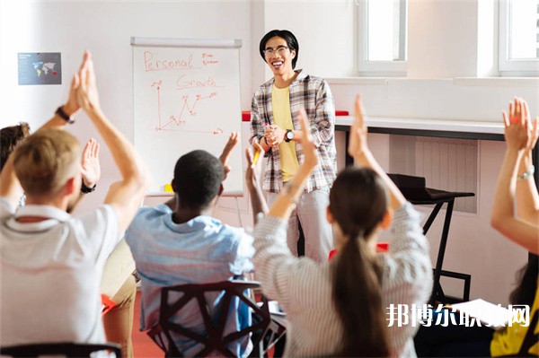 廣西哪里的中職學校能讀電力系統(tǒng)及自動化控制專業(yè)