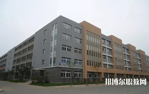 2024鞍山市藝術(shù)學(xué)校招生計(jì)劃 招生人數(shù)是多少(附要求、條件、對(duì)象)