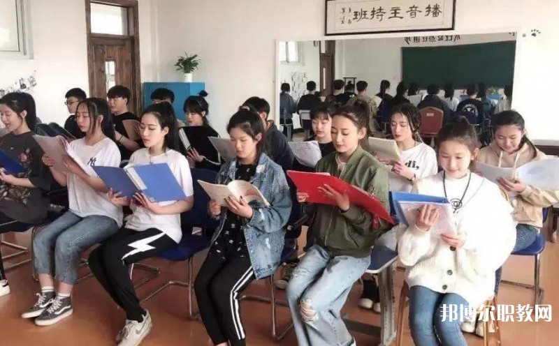 2024營口市戲曲學(xué)校招生計劃 招生人數(shù)是多少(附要求、條件、對象)