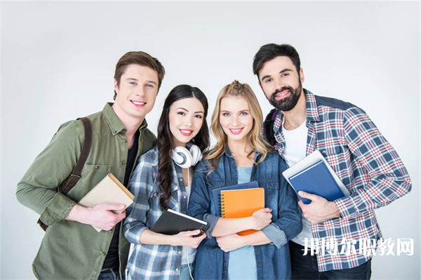 貴州哪里的職業(yè)學(xué)校能讀裝潢藝術(shù)設(shè)計(jì)專(zhuān)業(yè)