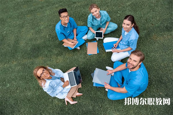 湖南哪里的中職學(xué)校能讀羽毛球?qū)I(yè)