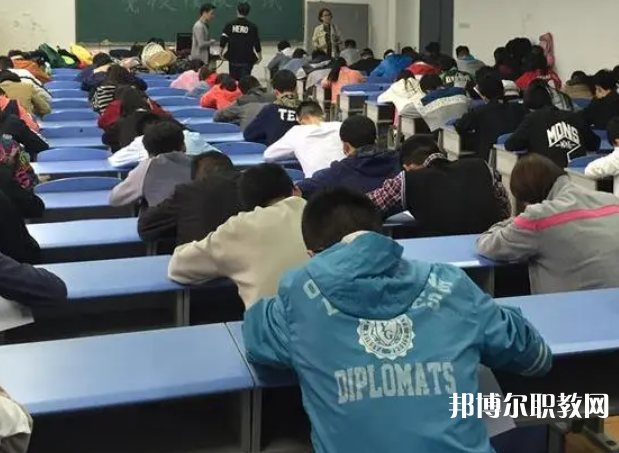 2025潮州公辦中專學(xué)校最新排名前三名單