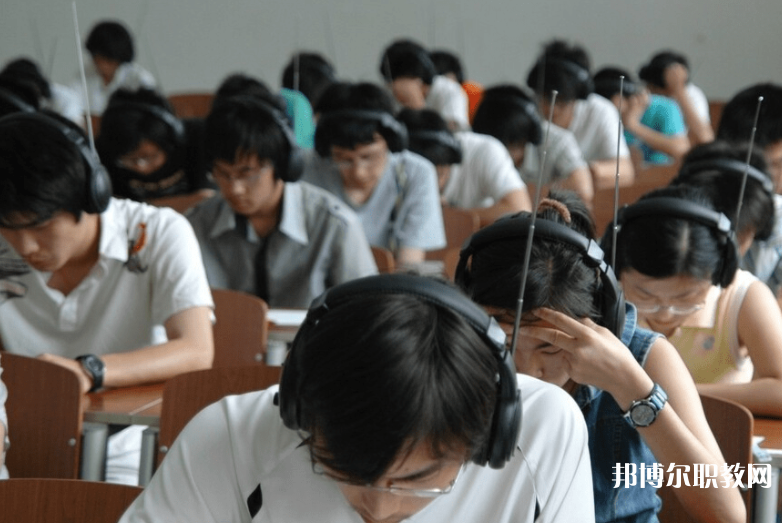 2025湛江公辦中專學(xué)校最新排名前三名單