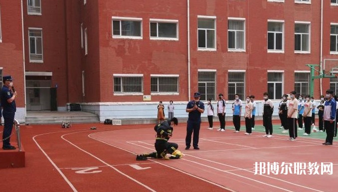 2025大連公辦中專(zhuān)學(xué)校最新排名前三名單