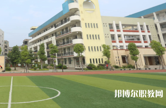 2025咸陽職業(yè)學(xué)校最新排名前三名單